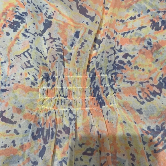 CAbi Flashback Ruffle Sheer BouseTank - Picture 4 of 6